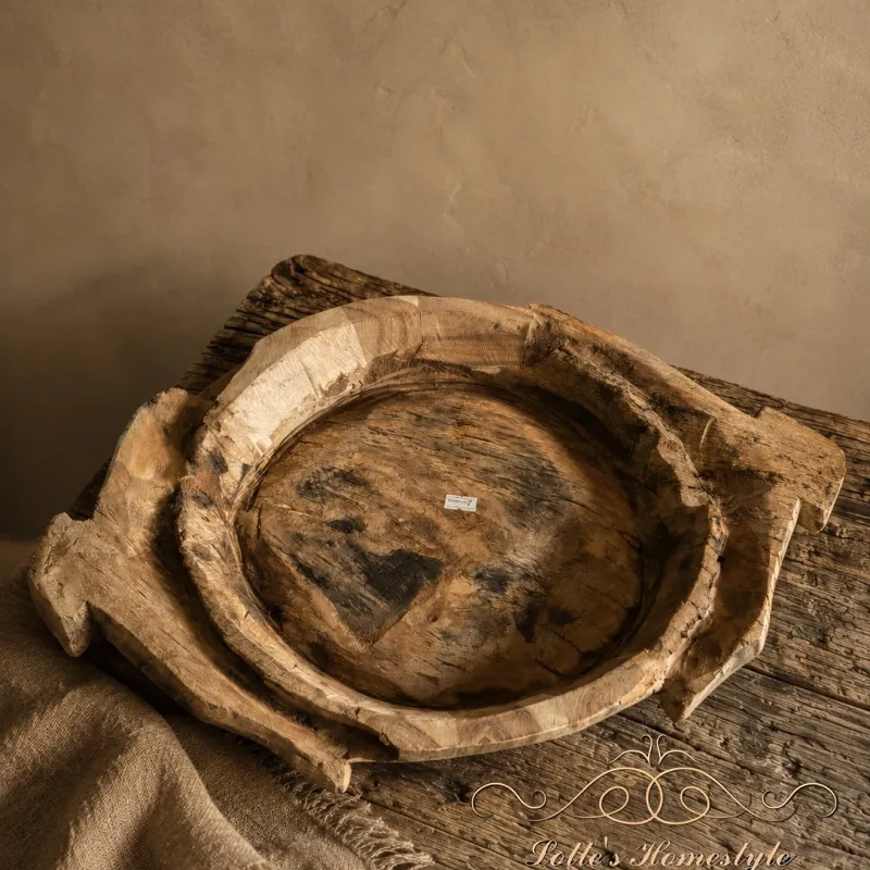Oude houten chapati schaal