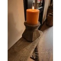 Robuuste houten kandelaar
