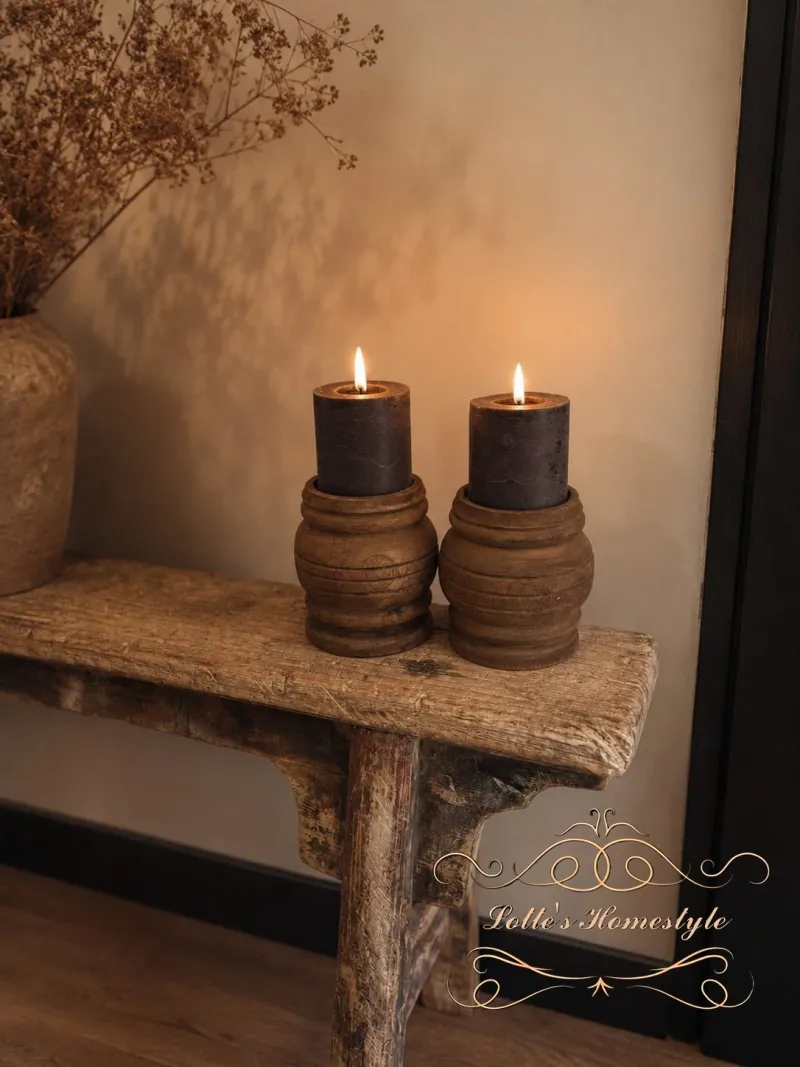 Set houten kandelaars 