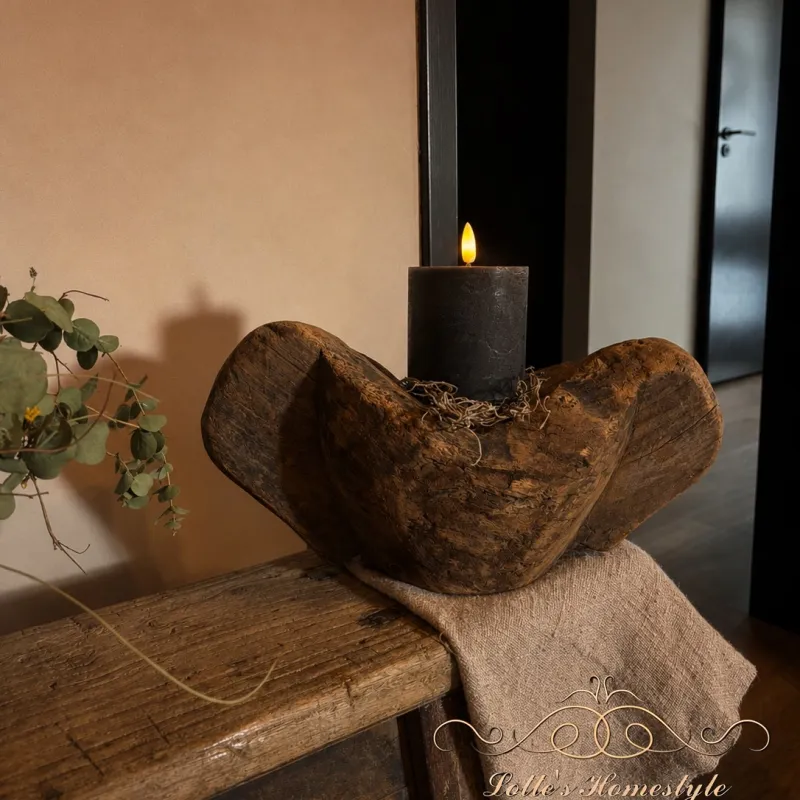 Unieke houten kaarsenhouder 8