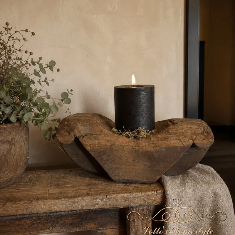 Unieke houten kaarsenhouder 1